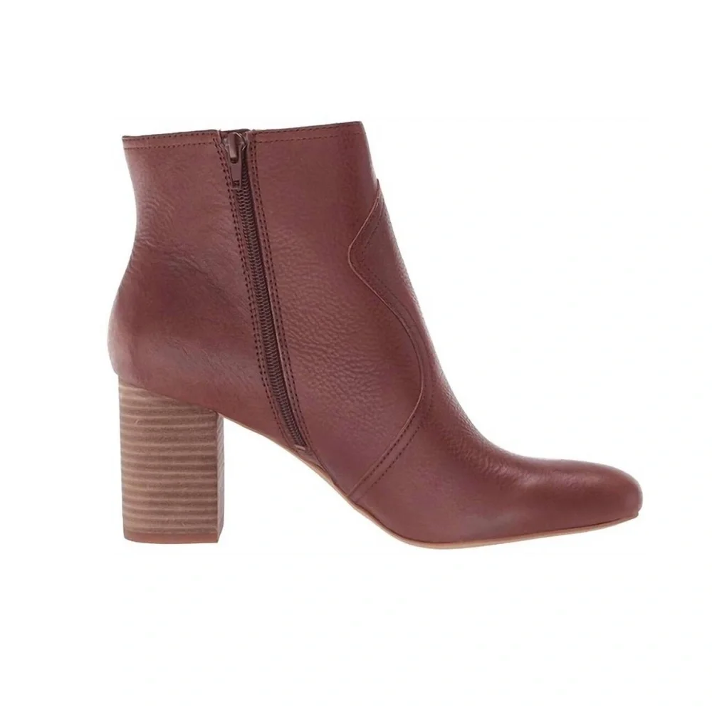 NWT LUCKY BRAND Leather Sheirin Ankle Boot Bootie Western Cognac Brown Size 7.5